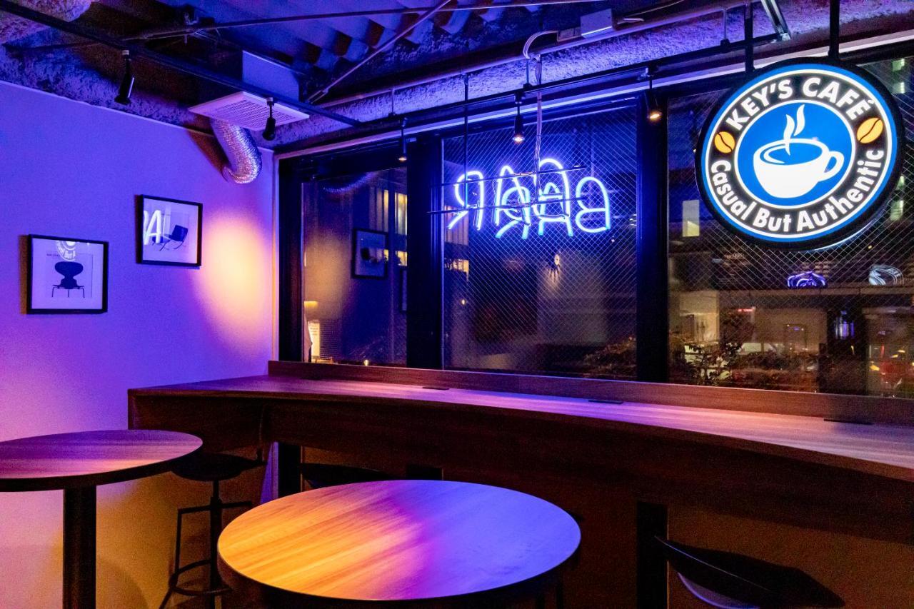 Under Railway Hotel Akihabara Токіо Екстер'єр фото